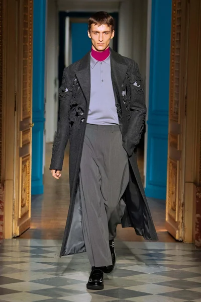 Look 34